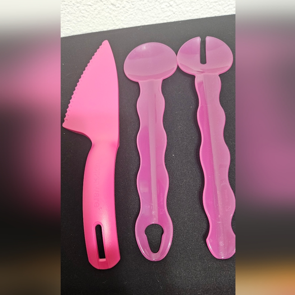 Tupperware Pink Kitchen Tools Set